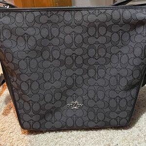 Coach Signature Large Duflette Purse